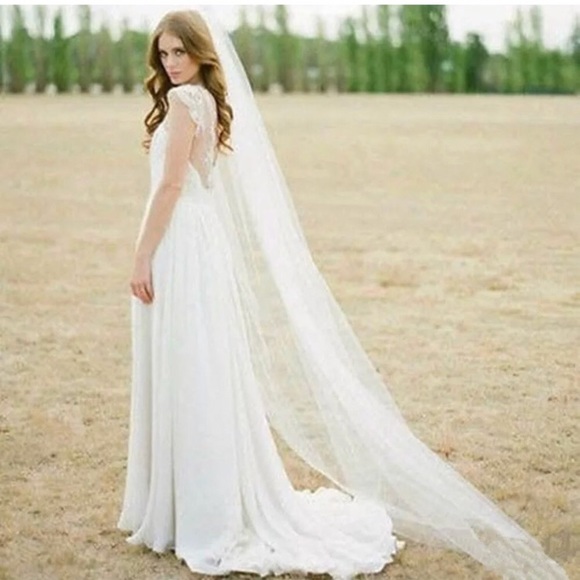 Cathedral Veil white only - Picture 2 of 5